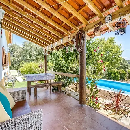 Carcavelos With Pool, Cleaning Included * Carcavelos (Coimbra)